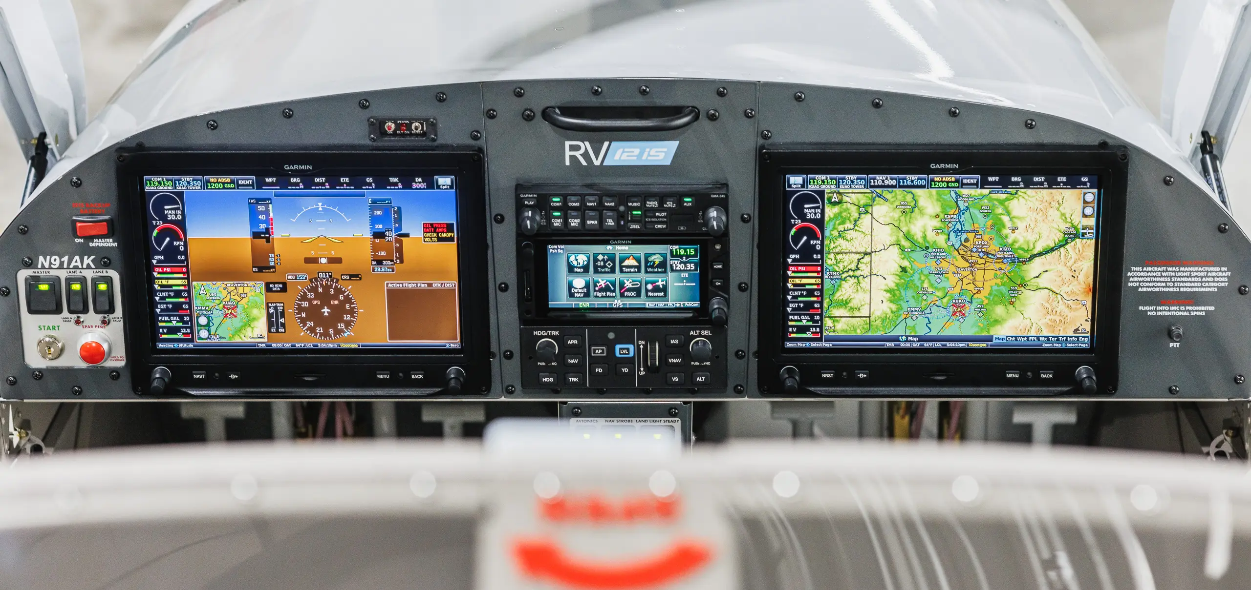 Van's RV-12iS cockpit and canopy view
